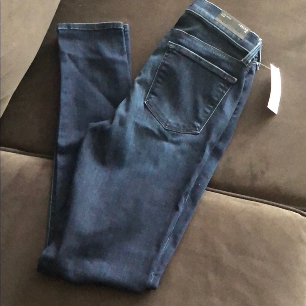 J BRAND JEANS